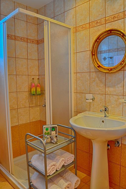 Pyrgos Zante Suites Alykanas  Bagian luar foto
