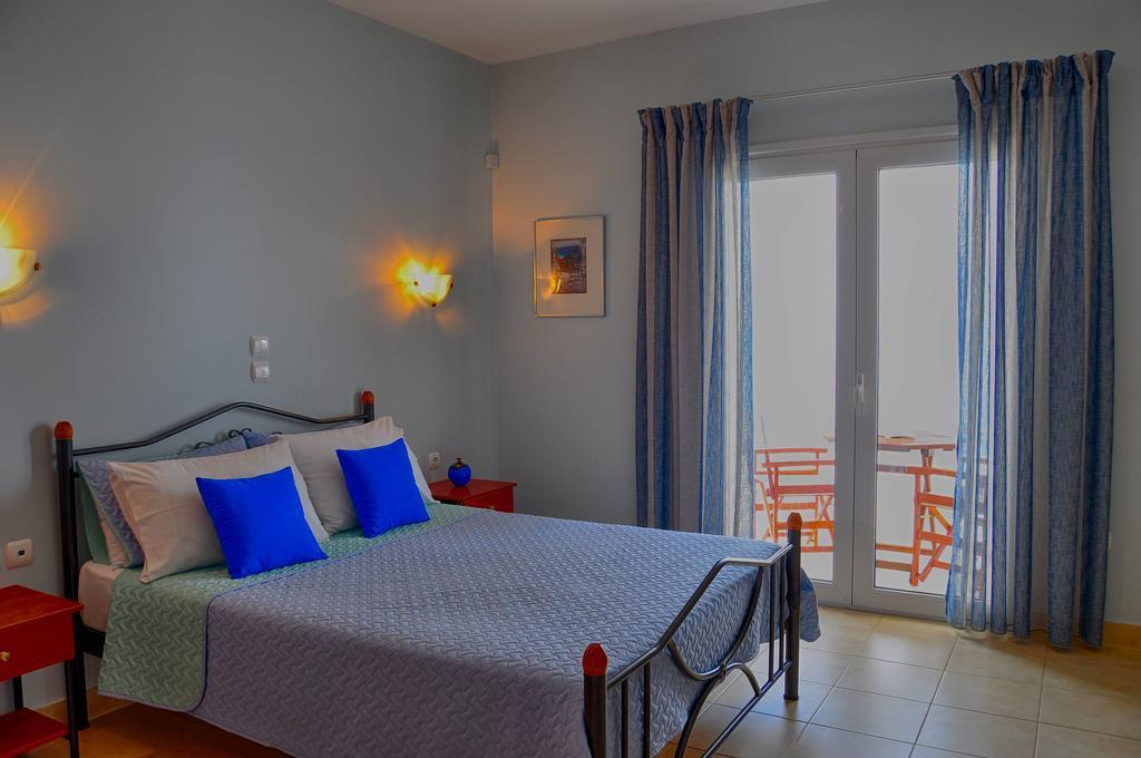 Pyrgos Zante Suites Alykanas  Bagian luar foto